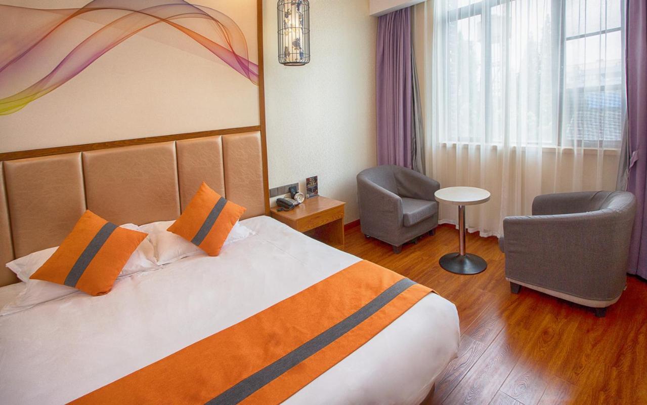 Lin Ting Holiday Hotel Pudong Airport Шанхай Екстер'єр фото