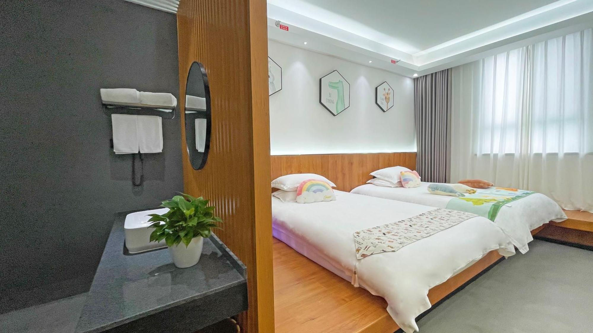 Lin Ting Holiday Hotel Pudong Airport Шанхай Екстер'єр фото